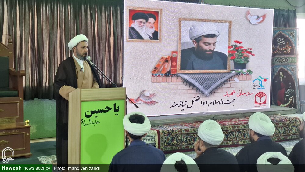 استان کرمان نیازمند تقویت ظرفیت روحانیت و طلاب است