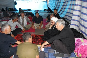 تصاویر/بازدید رئیس ستاد عتبات عالیات سازمان جهاد کشاورزی استان مرکزی از موکب "سنگرسازان بی‌سنگر حسینی"