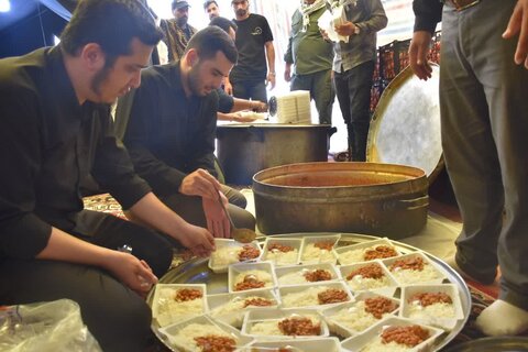 تصاویر/ پذیرایی از زوار اربعین در مرز تمرچین