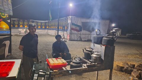 تصاویر/ بازدید نماینده طلاب و رئیس اداره تبلیغات اسلامی نقده از خدمت رسانی مواکب این شهرستان