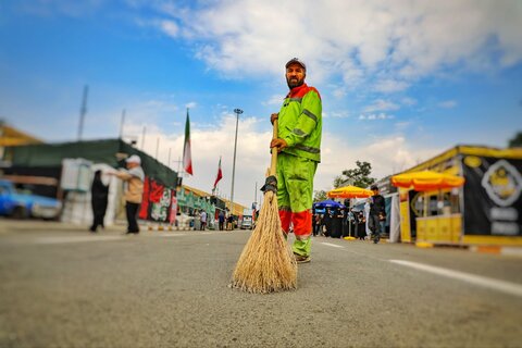 تصاویر/ تردد زائرین از مرز تمرچین