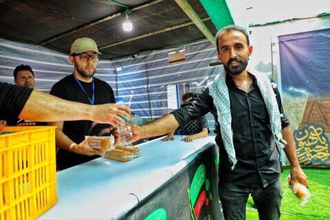 تصاویر/ تردد زائرین از مرز تمرچین