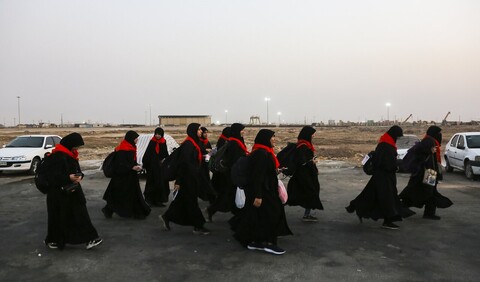 تصاویر/ عبور زائران اربعین حسینی از مرز شلمچه