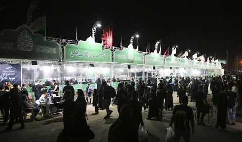 تصاویر/ عبور زائران اربعین حسینی از مرز شلمچه