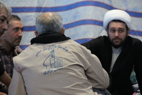 تصاویر/بازدید رئیس ستاد عتبات عالیات سازمان جهاد کشاورزی استان مرکزی از موکب "سنگرسازان بی‌سنگر حسینی"