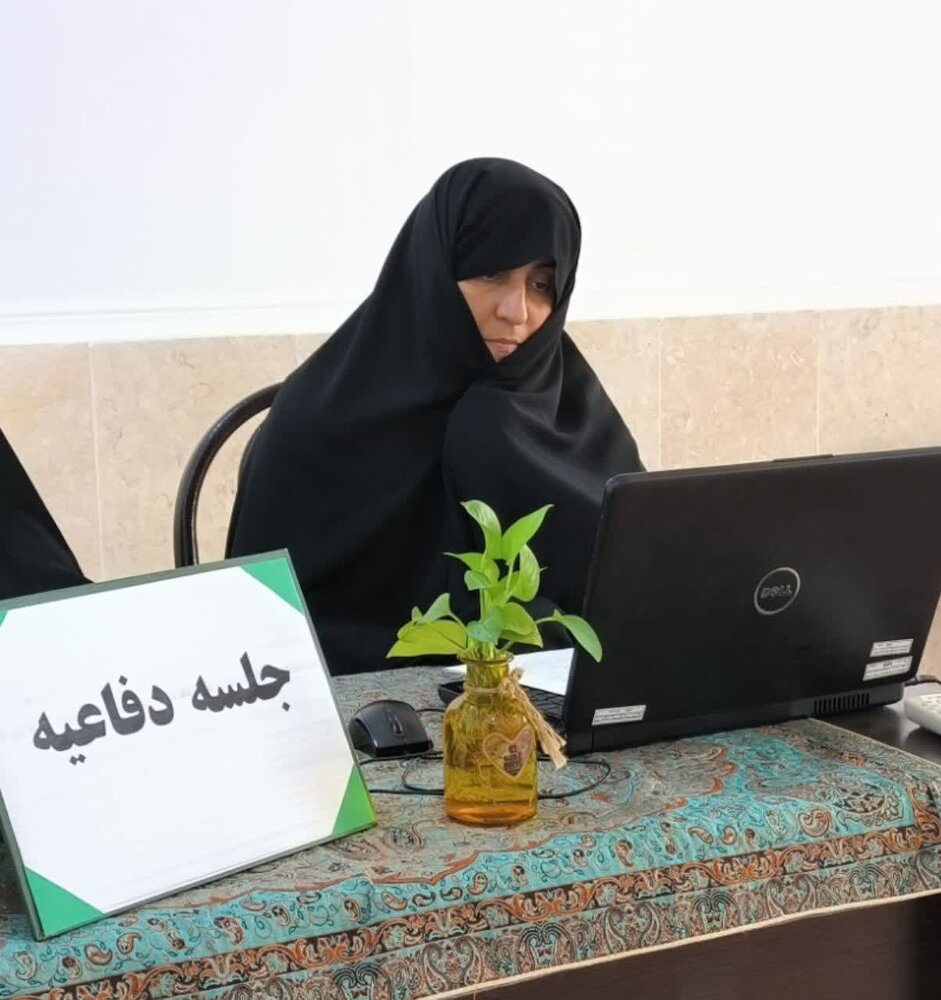 نقش الگویی صبر و پایداری حضرت خدیجه(س) در دفاع از رسالت و ولایت در بندرعباس دفاع شد