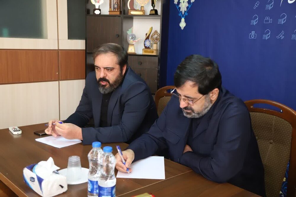 رتبه نخست قم در سرانه رسانه با ۶۲۷ رسانه مجوزدار / خانه مطبوعات قم نیازمند درآمد پایدار است