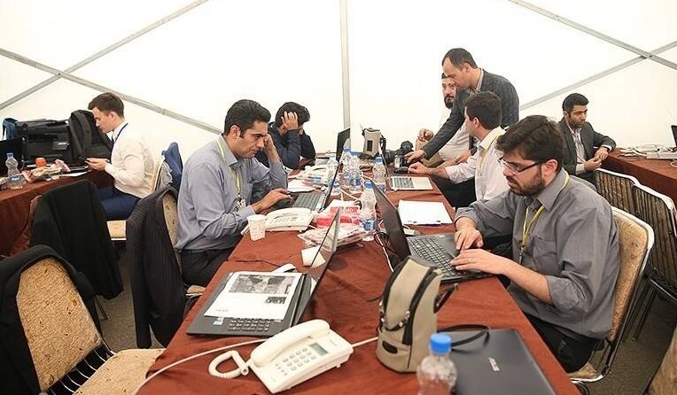 الزامات توفیق خبرنگار متعهد در شلوغ‌بازار رسانه‌ها / مهم‌ترین شاخصه‌های خبرنگار تراز انقلاب