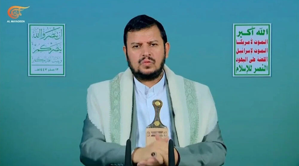 السيد الحوثي: الاحتلال سيفشل في تثبيت سيطرة تامة على غزة.. وحظر الملاحة مستمر وفعّال