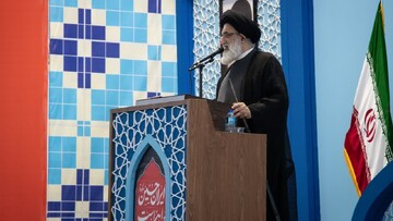 ملت امام حسین(ع)، ملت عزت است