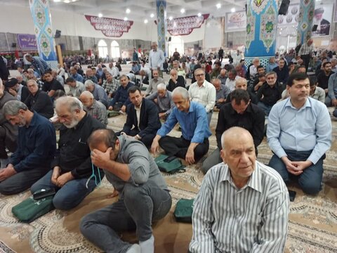 تصاویر/ نمازعبادی سیاسی جمعه کاشان