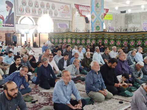 تصاویر/ نمازعبادی سیاسی جمعه کاشان