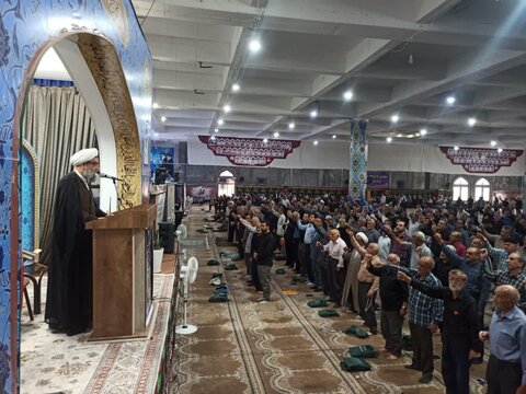 تصاویر/ نمازعبادی سیاسی جمعه کاشان