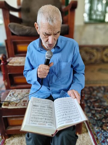 تصاویر/ نمازعبادی سیاسی جمعه قمصرپایتخت گل وگلاب ایران