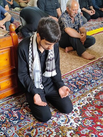 تصاویر/ نمازعبادی سیاسی جمعه قمصرپایتخت گل وگلاب ایران