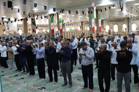 نمازجمعه بندر دیر به روایت تصویر