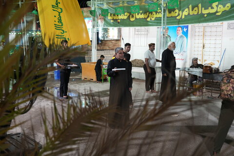 تصاویر/ضیافت عشق در چذابه؛ روایتی از خدمت رسانی مواکب به زائران اربعین حسینی