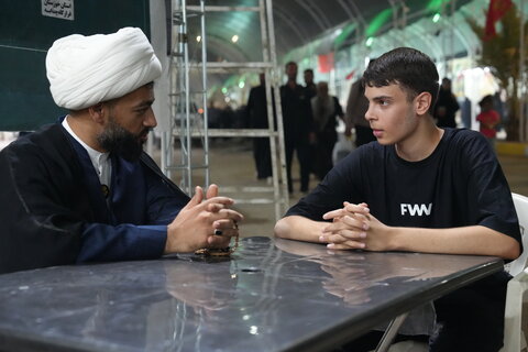 حضور تبلیغی طلاب خوزستانی در چذابه، رساندن پیام عاشورا از تریبون مواکب