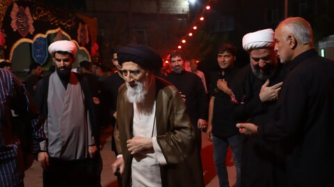 تصاویر/ حضور آیت الله موسوی اصفهانی در موکب شهید سید میلاد مصطفوی