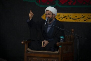 بیماری‌های روحی با استمرار در زیارت و عبادت درمان می‌شوند