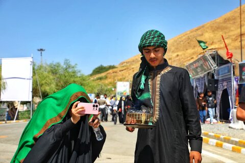 تصاویر/ تردد زوار از مرز تمرچین