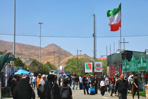 تصاویر/ تردد زوار از مرز تمرچین