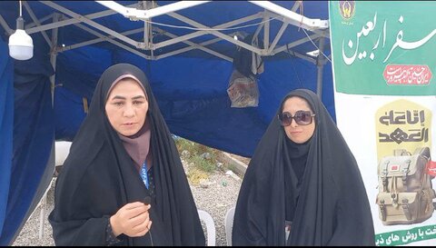 فیلم| فعالیت بانوان اربعینی در موکب روستایی بزرگراه کربلا_ اسلام آبادغرب