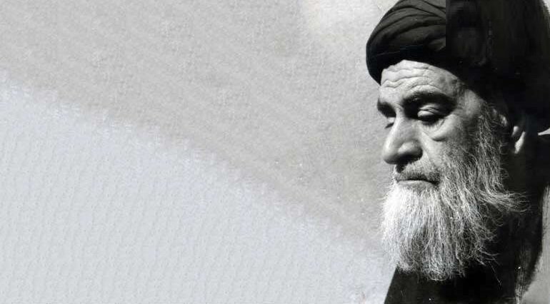 نماز اول وقت پڑھیں، تنگدستی ختم ہو جائے گی: آیت اللہ بہجت