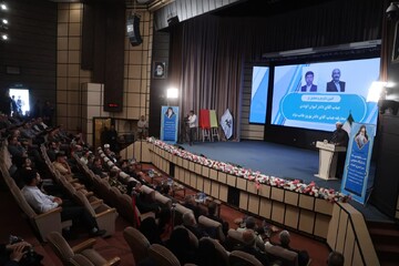 تصاویر / آیین تکریم و معارفه مدیرکل صدا و سیما همدان