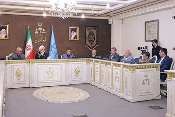 «بازنگری در قانون مطبوعات»، «ایراد نقد به قوه قضائیه همراه با راه‌حل» و «احصای اشکالات وارده به برخی رسانه‌ها»