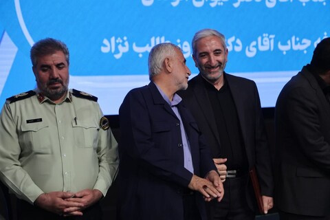 تصاویر / آیین تکریم و معارفه مدیرکل صدا و سیما همدان