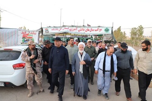 بازدید رئیس دفتر رهبر معظم انقلاب در قم از پایانه مرزی خسروی + عکس