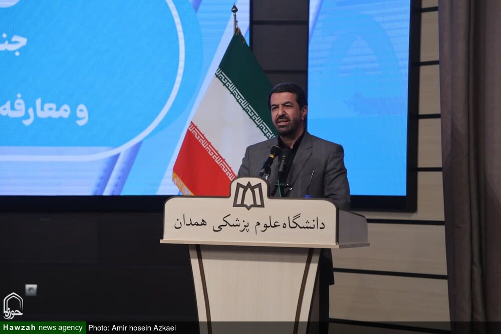 رسانه خط مقدم دفاع از منافع ملی است