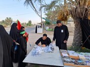 قسم الشؤون الفكرية في العتبة العباسية يقدم خدماته الثقافية والمعرفية لزائري أربعين الإمام الحسين (عليه السلام)
