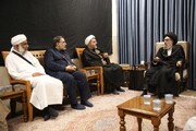 آية الله المدرسي يحذّر من مؤامرات التفرقة ويدعو إلى الوحدة الإسلامية