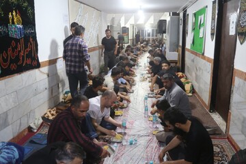 فیلم/ خدمات دهی موکب حوزه علمیه ولیعصر شهرستان مهران