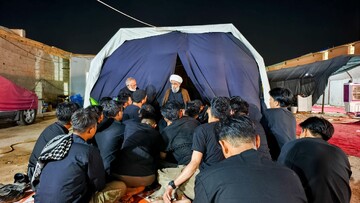 تصاویر حضور آیت‌الله جواد مروی عضو شورای عالی حوزه‌های علمیه در پیاده‌روی اربعین