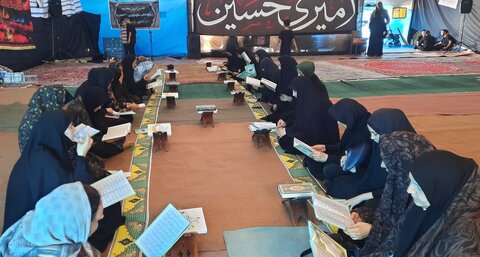 تصاویر/برگزاری مراسم ختم قرآن ویژه بانوان توسط گروه فرهنگی موکب سنگرسازان بی سنگر حسینی