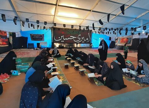 تصاویر/برگزاری مراسم ختم قرآن ویژه بانوان توسط گروه فرهنگی موکب سنگرسازان بی سنگر حسینی