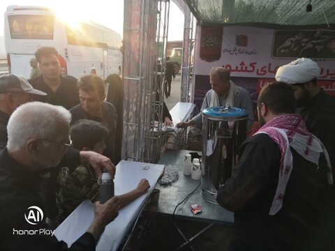 تصاویر/حضور مدیر مدرسه علمیه الهادی از مواکب