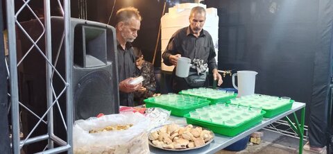 برپایی موکب شهدا زارچ در کربلا و خدمت رسانی به زائران حسینی