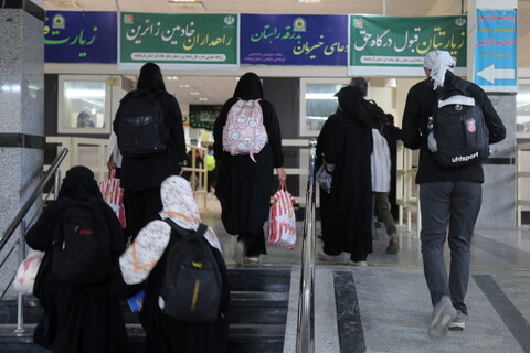 تصاویر/ تردد زائرین از مرز خسروی