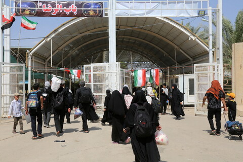 تصاویر/ تردد زائرین از مرز خسروی