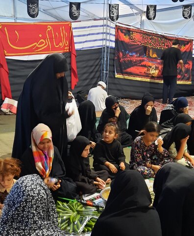 تصاویر/برگزاری سفره حضرت رقیه (س)در موکب سنگرسازان بی سنگر حسینی