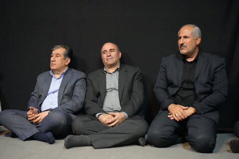 تصاویر بازدید نماینده ولی فقیه در لرستان از مواکب حسینی