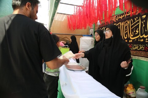 تصاویر / خدمت رسانی موکب‌های اربعین حسینی در اسدآباد