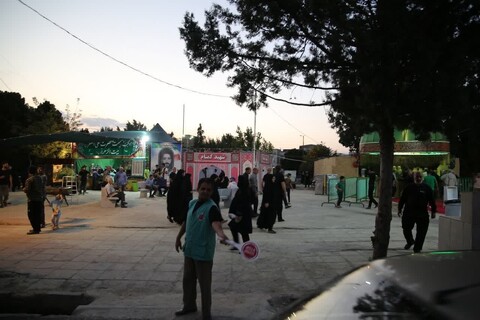 تصاویر / خدمت رسانی موکب‌های اربعین حسینی در اسدآباد