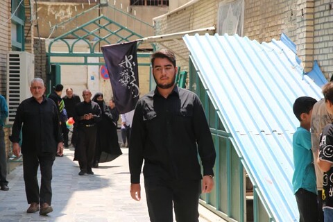 تصاویر / خدمت رسانی موکب‌های اربعین حسینی در اسدآباد