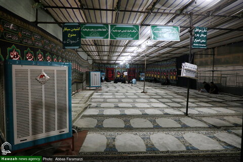 Photos/ Accueil des serviteurs du sanctuaire de Hazrat Masoumeh (que la paix soit sur lui) par les pèlerins d'Arbaeen