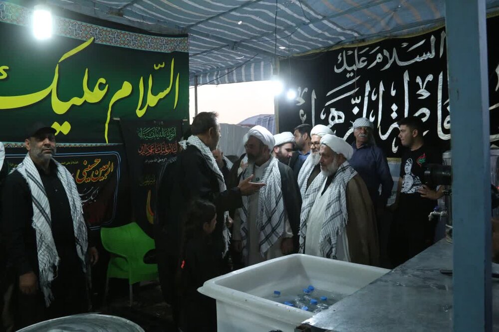 تصاویر/ بازدید امام جمعه ایلام از موکب شهدای گمنام